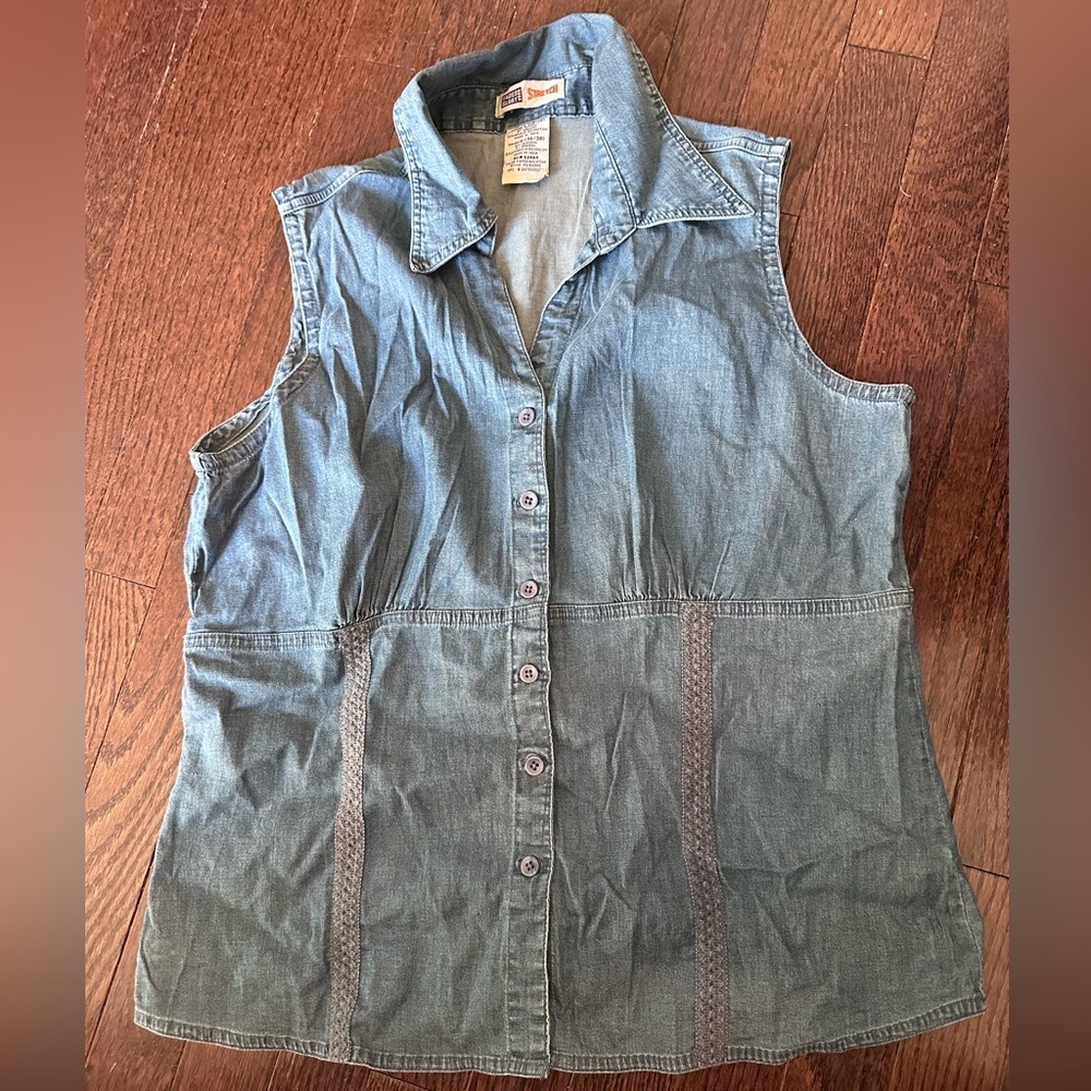 Faded Glory Sleeveless Blue Button-Down Denim Shirt